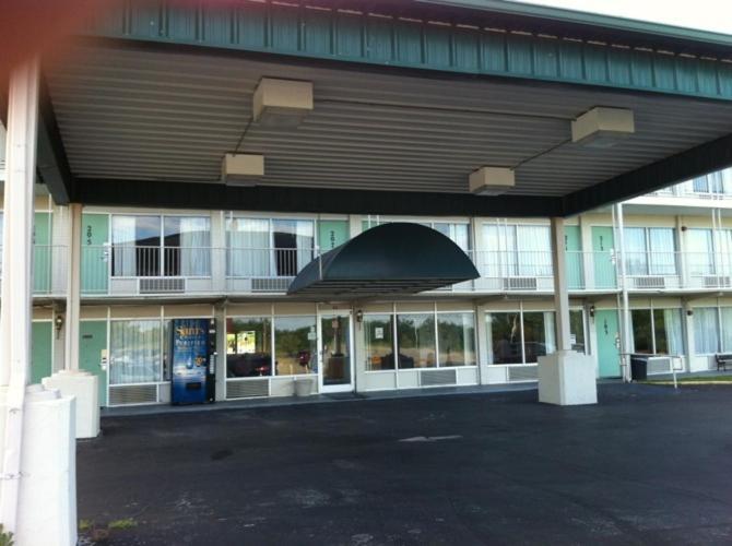 Motel 6 Richmond, Ky Eku Campus Area Exterior photo